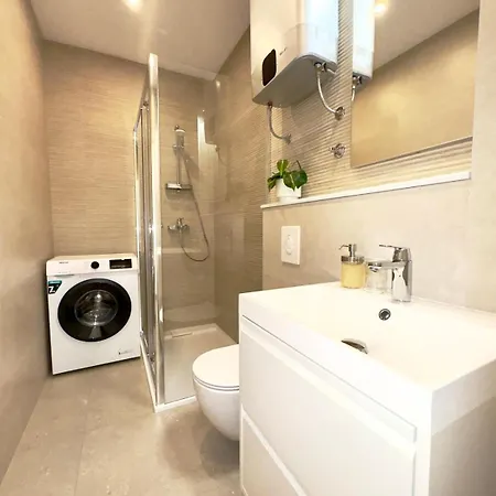 Апартаменты 17 Pines Premium