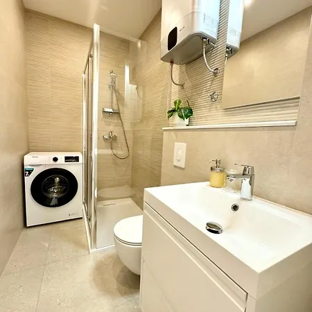 17 Pines Premium Апартаменты Макарска