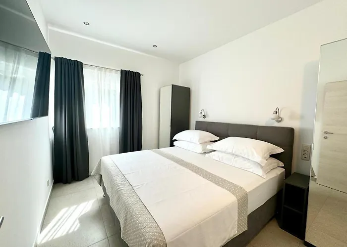 17 Pines Premium Apartman