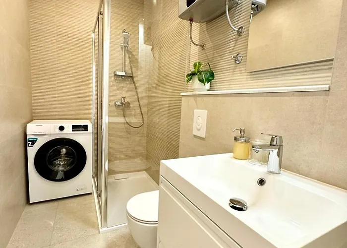 17 Pines Premium Apartman Makarska