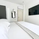 17 Pines Premium Makarska