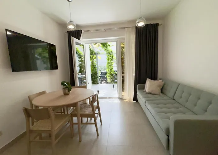 17 Pines Premium Makarska